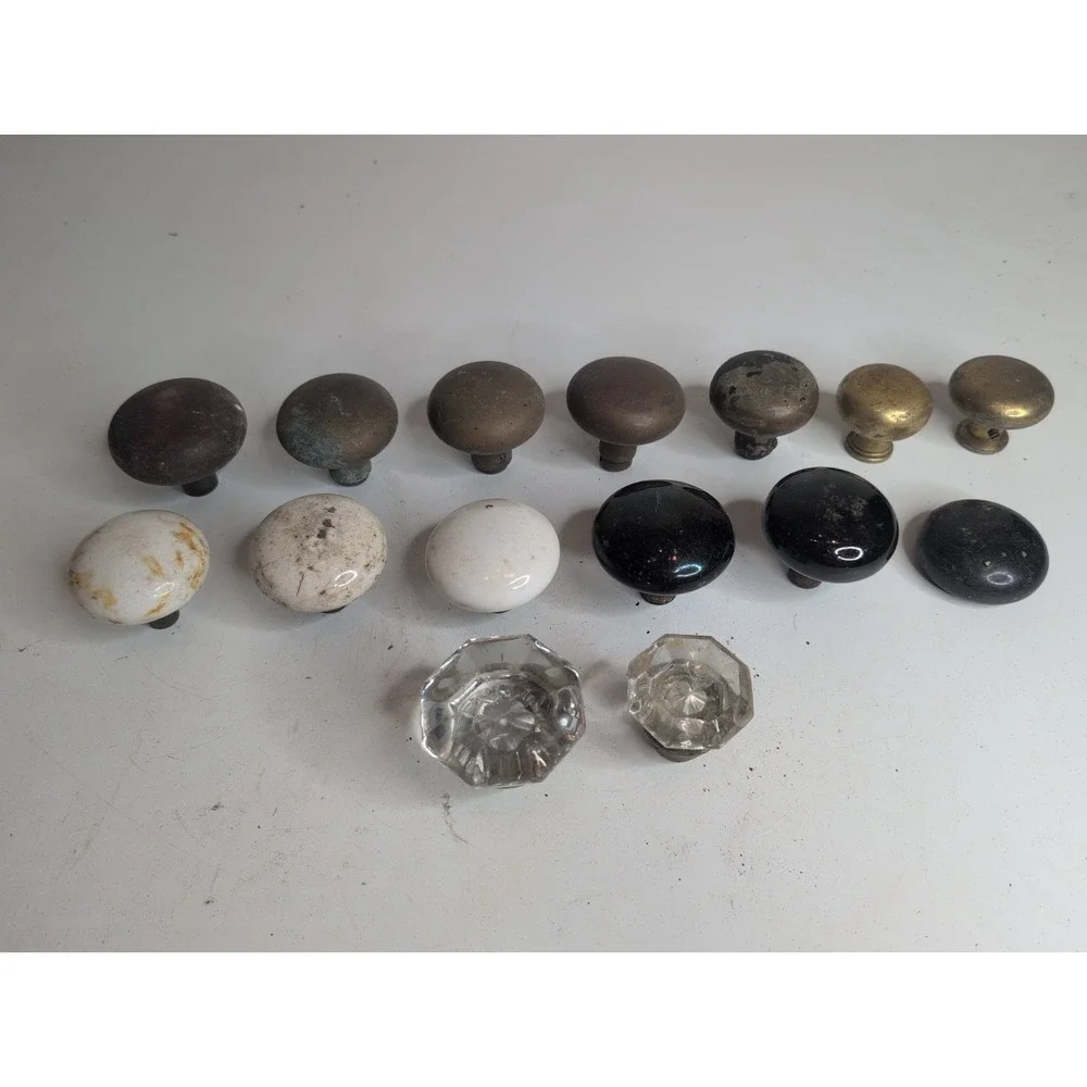 Mixed Lot of 15 Antique Door Knobs Brass Ceramic Black White Clear Acrylic